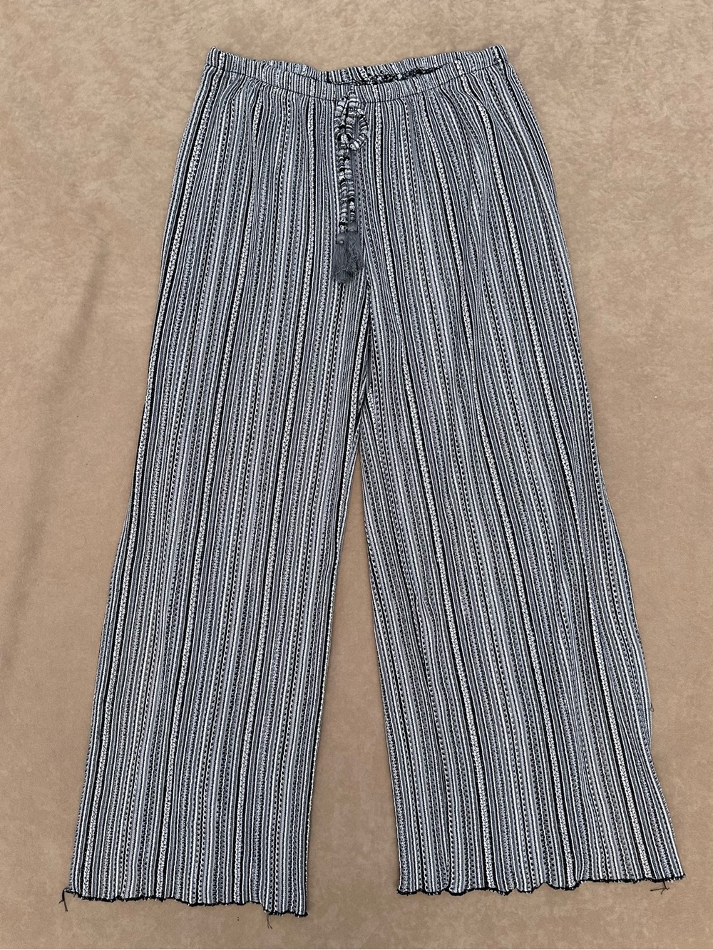 ✰ STRIPED WIDE LEG PANTS ✰